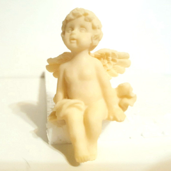 Декоративная статуэтка Ангел