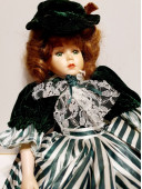 Фарфоровая кукла Анастасия коллекционная