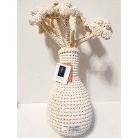 Декоративная ваза с цветами ручной работы от Anne-Claire Petit