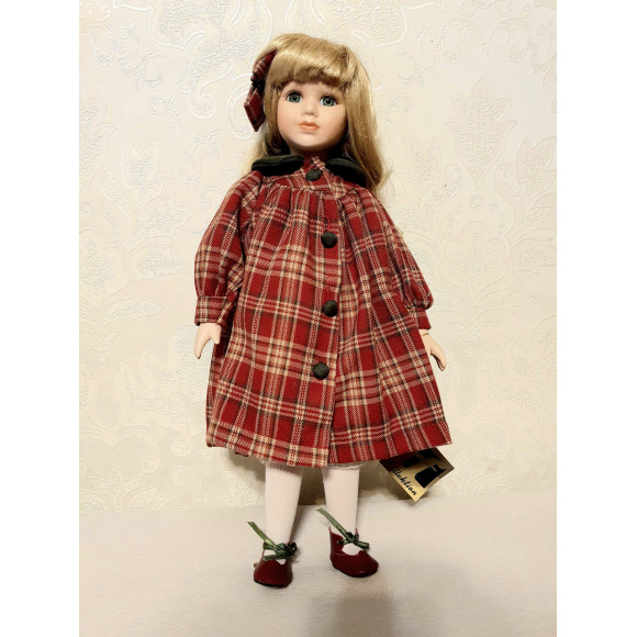 Фарфоровая кукла Анжелика коллекционная