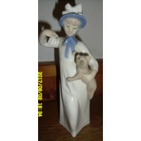 Фарфоровая статуэтка Девочка с котенком Испания REX