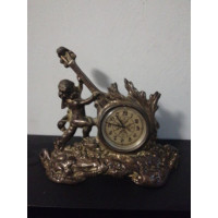 Антикварный каминные бронзовые часы